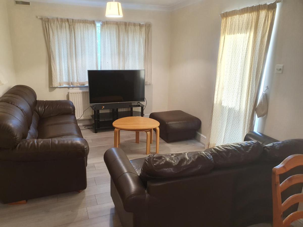 Elegant House 10 Minutes Walk To Wembley Stadium Villa London Exterior photo