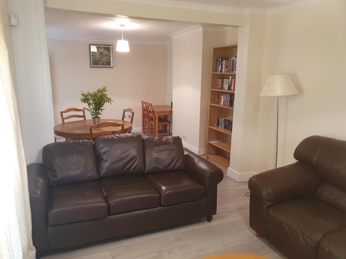 Elegant House 10 Minutes Walk To Wembley Stadium Villa London Exterior photo